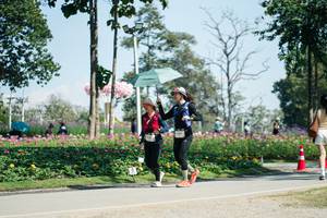 BIB: 
                            <button type="button" onclick="openModal(27611858)" class="btn btn-primary btn-sm float-right btn-popup" data-toggle="modal" data-target=".modal-high-quality">
                        <i class="fas fa-shopping-cart"></i> Add to Cart
                    </button>
                                            <button type="button" onclick="isThisMe(27611858, true)" class="btn btn-success btn-sm float-right btn-popup btn-isme hidden" data-toggle="tooltip" data-placement="bottom" title="นี่คือรูปของคุณใช่ไหม คลิกที่นี่เพื่อเอาเข้าอัลบั้ม">
                        <i class="fas fa-plus"></i> Add to album
                    </button>
                    <button type="button" onclick="isThisMe(27611858, false)" class="btn btn-warning btn-sm float-right btn-popup btn-isnotme hidden">
                        <i class="fas fa-ban"></i> Remove from album
                    </button>